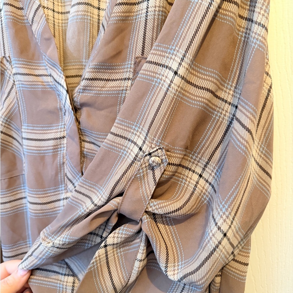Torrid Harper Top - Picture 3 of 3